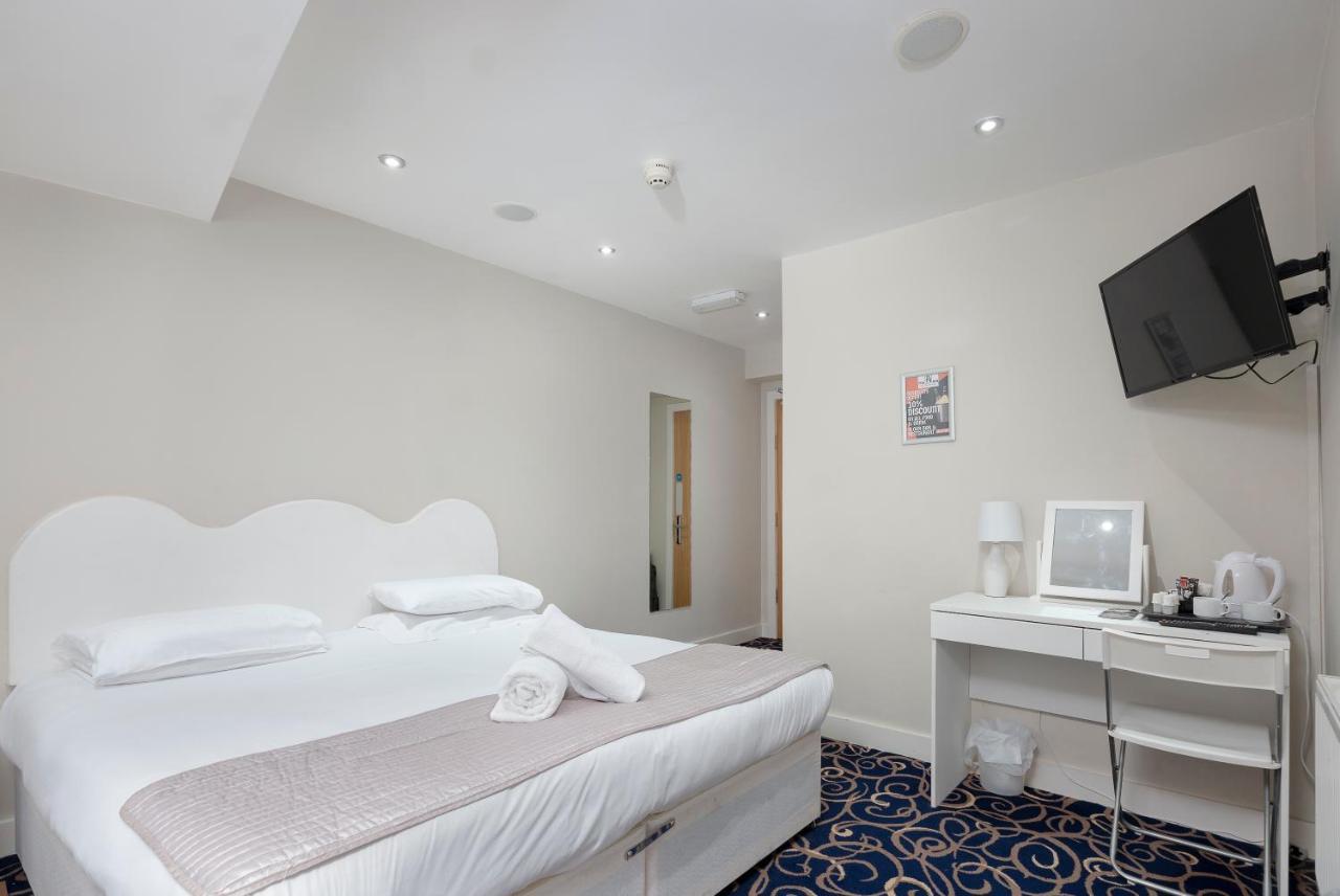 The R Inn Hotel Desborough Kültér fotó